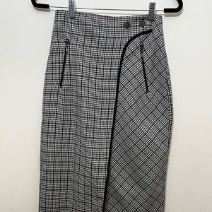 Zara Houndstooth Midi Skirt - Small